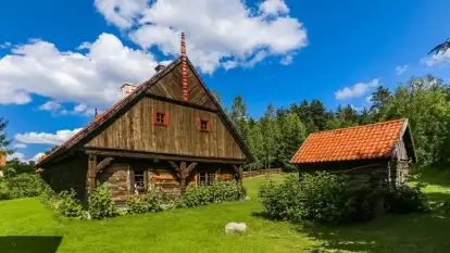 Niesamowite skanseny, które musisz odwiedzić będąc na Mazurach