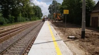 Na trasę kolejową Czerwonka-Orzysz mieszkańcy Mazur jeszcze poczekają