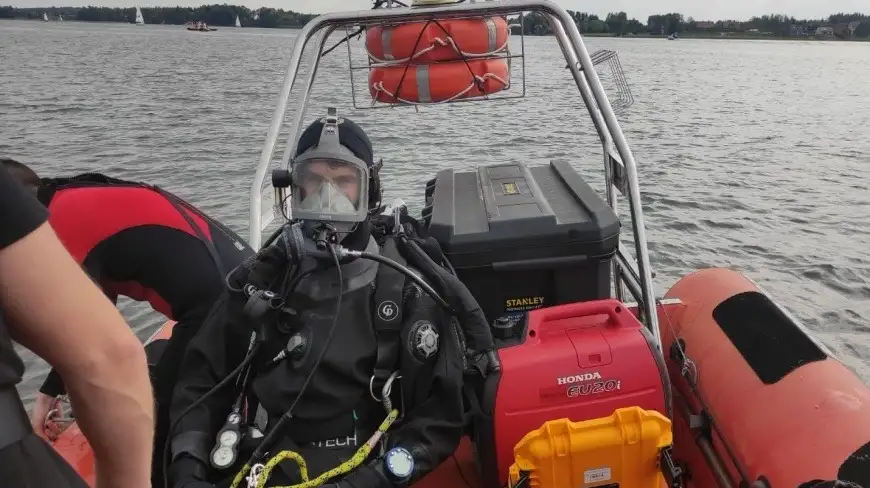 Dramatyczne poszukiwanie dziecka w jeziorze Tałty. Było bardzo niebezpiecznie