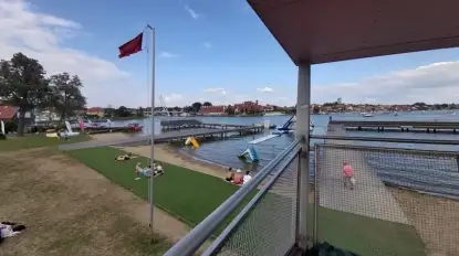 Mazurskie jeziora zagrożone sinicami. To niebezpieczne dla ludzi