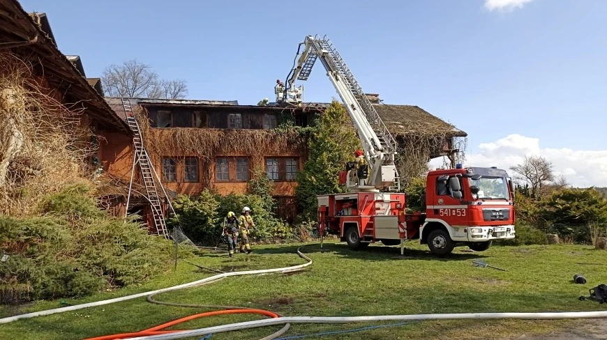 Pożar zniszczył hotel przy Galindii na Mazurach