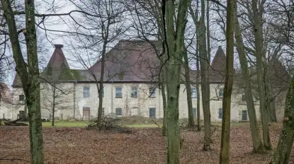 Trwają prace remontowe w pałacu w Sztynorcie. Co obecnie tam się dzieje?