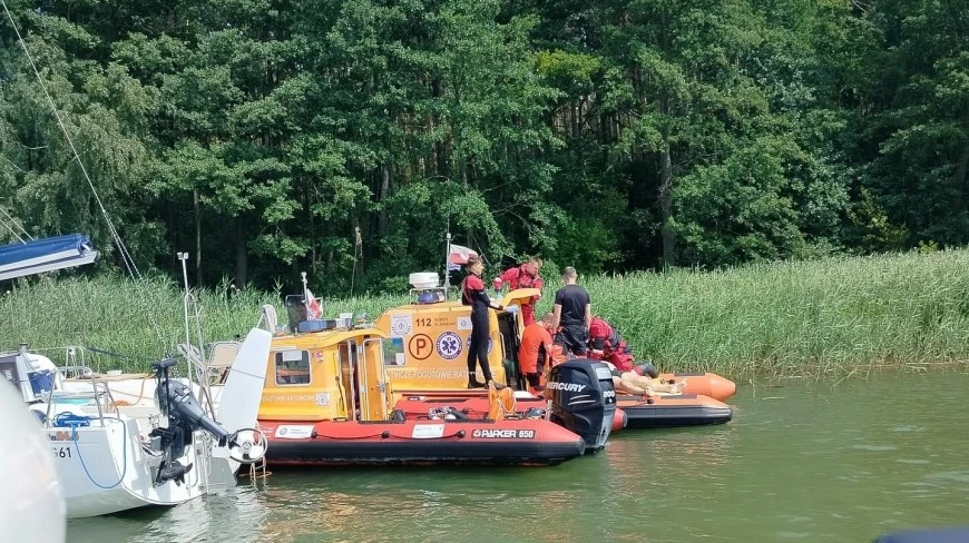 Tragiczna niedziela na Mazurach – utonięcie i wypadek na wodzie
