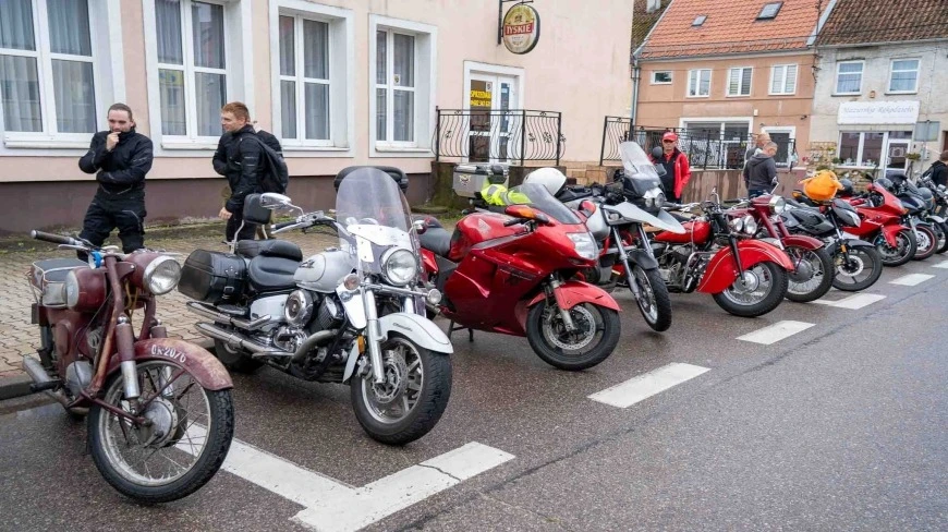 Moto-zakończenie lata w Pasymiu - klasyka, pasja i słońce na pożegnanie sezonu
