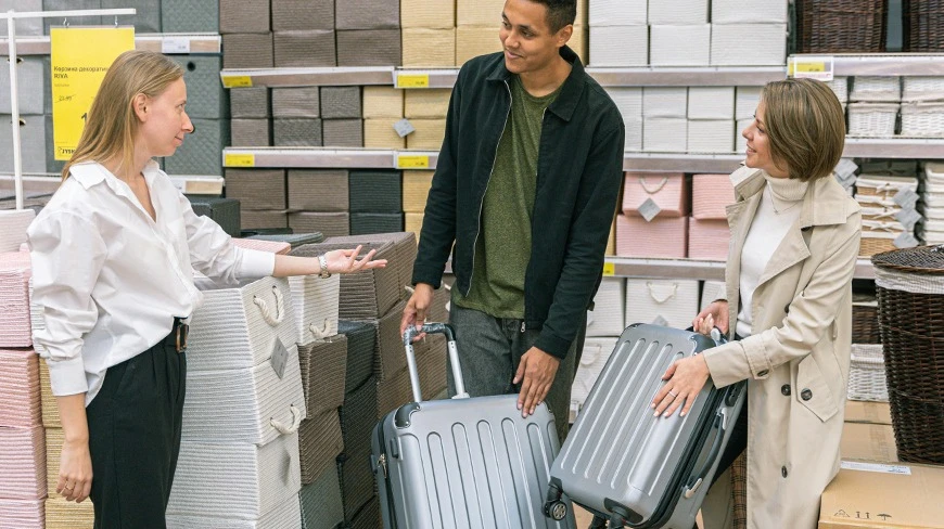 Zestaw walizek podróżnych – na co zwrócić uwagę podczas zakupu?