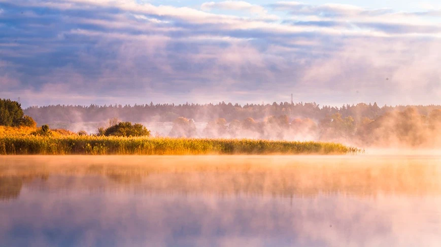 Mazury poza sezonem – złota jesień z dziećmi nad wodą