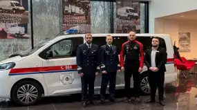 Prezenty dla mazurskich ratowników. MOPR z nowym samochodem i nowoczesną łodzią
