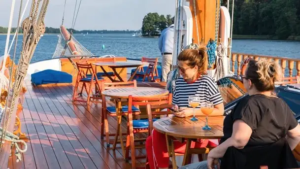 Krakowski teatr Komedia wystąpił na statku Chopin - zdjęcie 6