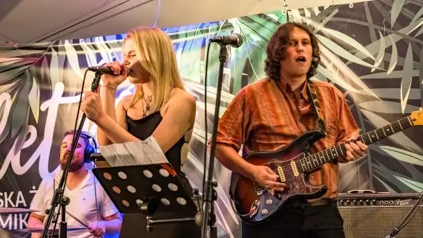 Three Generations w Wiosce Żeglarskiej Mikołajki - zdjęcie 3