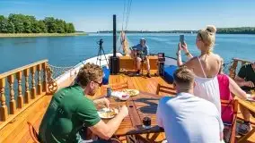 Wakacyjny rejs z Chopinem i muzyką Romka Tkaczyka - zdjęcie 11