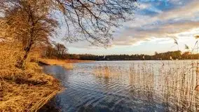 Zachód słońca nad jeziorem Tajty, widoczny z Pięknej Góry - zdjęcie 16