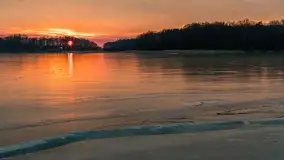 Marcowy zachód słońca nad jeziorem Kisajno - zdjęcie 1