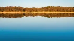 Jezioro Tajty widoczne z zachodniego brzegu - zdjęcie 8