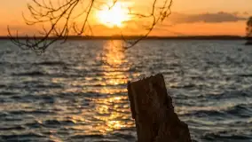 Zachód słońca nad jeziorem Dargin, przystań u Mielnika - zdjęcie 42