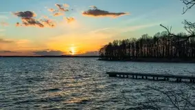 Zachód słońca nad jeziorem Dargin, przystań u Mielnika - zdjęcie 50