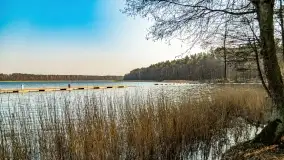 Jezioro Boczne i przystań Sun Bila pod koniec marca 2022 - zdjęcie 11