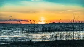 Zachód słońca nad jeziorem Dargin, marzec 2022 r. - zdjęcie 46