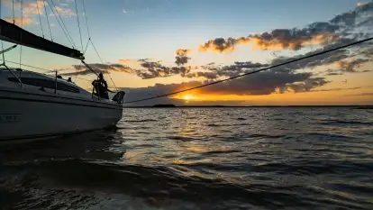 Zachód słońca nad jeziorem Dargin, maj 2022 r.