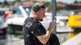 Fotorelacja z muzycznego i sportowego rozpoczęcia wakacji w Mikołajkach - zdjęcie 16