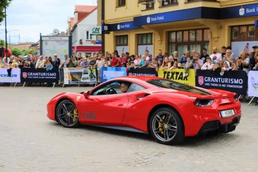 Gran Turismo Polonia 2022 na Mazurach. Zobacz niesamowite samochody! - zdjęcie 8