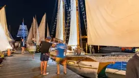 Nocne zdjęcia z XXIII zlotu klubu Jacht Oldtimet, Stranda, sierpień 2022 - zdjęcie 13