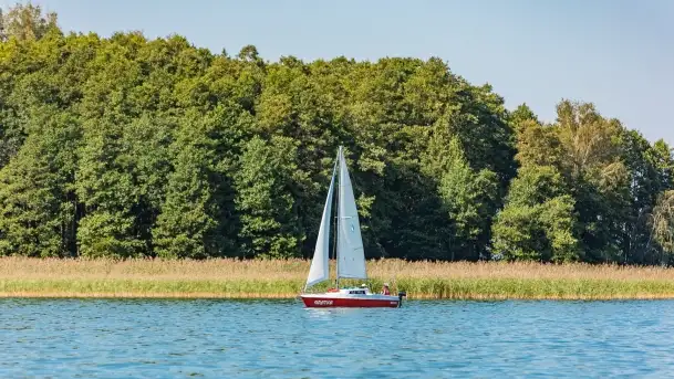 Regaty klubu Jacht Oldtimer, Kisajno, sierpień 2022 - zdjęcie 8