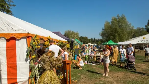 Fotorelacja z dożynek w Nowych Gutach, sierpień 2022 - zdjęcie 4