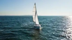 Sasanka Viva 700 dzielnie żegluje po jeziorze Dargin - zdjęcie 15