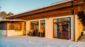 Zimowy wschód słońca w PTTK Wilkasy nad jeziorem Niegocin - zdjęcie 29