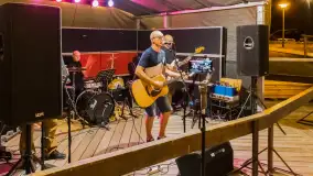 Grają na Mazurach - Czarna Bandera w Strandzie - zdjęcie 13