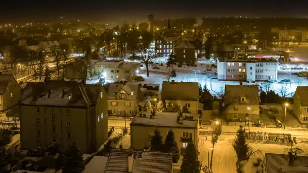 Nocne Giżycko z lotu ptaka, marzec 2023 r. - zdjęcie 5