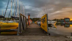 Zachód słońca w Mikołajkach, czuć sezon 2023 - zdjęcie 21