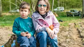 Przy Wilczym Szańcu posadzono 5000 dębów - zdjęcie 24