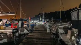 Nocne zdjęcia portu Łabędzi Ostrów, lipiec 2023 r. - zdjęcie 30