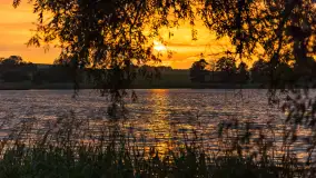 Zachód słońca nad jeziorem Dejgunek, lipiec 2023 r. - zdjęcie 22