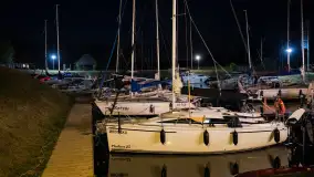 Nocne zdjęcia w porcie Marina Górkło, lipiec 2023 r. - zdjęcie 19