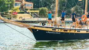 Oldtimery w Strandzie i na jeziorze Kisajno, sierpień 2023 r. - zdjęcie 5