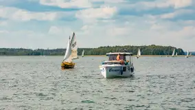 Oldtimery w Strandzie i na jeziorze Kisajno, sierpień 2023 r. - zdjęcie 24