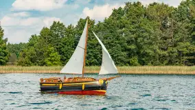 Oldtimery w Strandzie i na jeziorze Kisajno, sierpień 2023 r. - zdjęcie 58