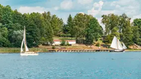 Oldtimery w Strandzie i na jeziorze Kisajno, sierpień 2023 r. - zdjęcie 78