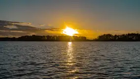 Zachód słońca nad jeziorem Mój, październik 2023 r. - zdjęcie 15