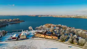 Zimowe Mazury nad jeziorem Święcajty w Ogonkach, listopad 2023 r. - zdjęcie 30