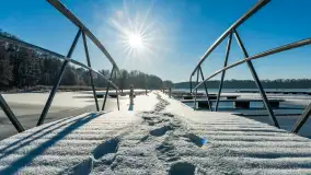 Port w Sztynorcie w zimowej odsłonie pod koniec listopada 2023 r. - zdjęcie 2