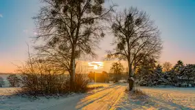 Wschód słońca w okolicach wsi Podlasie, grudzień 2023 r. - zdjęcie 5