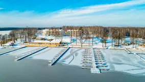 Zimowa wersja Kisajna, porty w zatoce Tracz, styczeń 2024 r. - zdjęcie 1