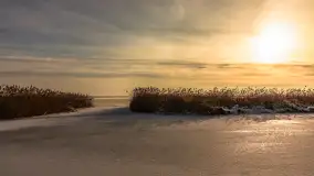 Zimowo i przed zachodem słońca na przystani Harsz Zdorkowo - zdjęcie 1