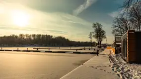 Stranda w mrozie i śniegu, styczeń 2024 r. - zdjęcie 35