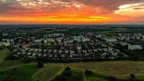 Zachód słońca na wschodnich obrzeżach Kętrzyna, sierpień 2023 r. - zdjęcie 26