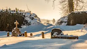 Zamek Krzyżacki, a teraz kościół w Bezławkach w zimowej scenerii, styczeń 2024 r. - zdjęcie 24