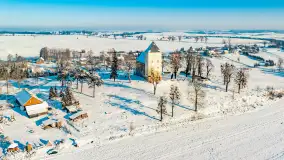 Zamek Krzyżacki, a teraz kościół w Bezławkach w zimowej scenerii, styczeń 2024 r. - zdjęcie 10